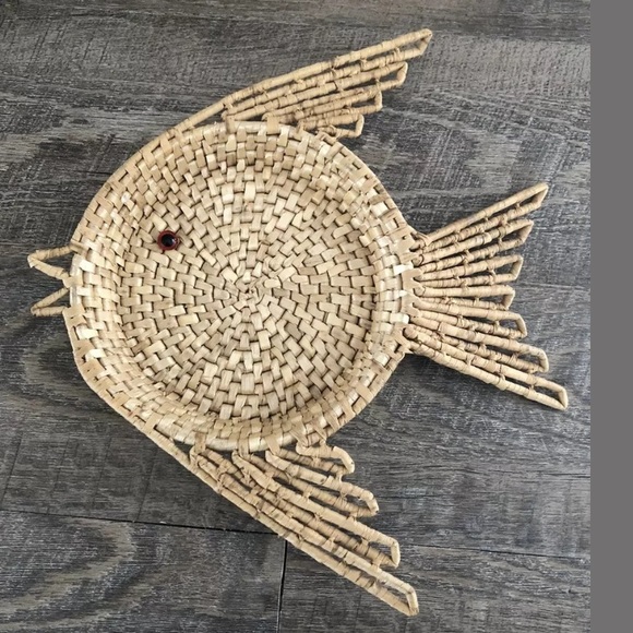 Wicker Angel Fish - Picture 2 of 5